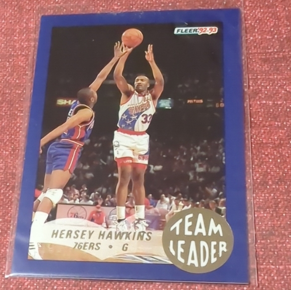 1992-93 Fleer NBA Basketball Trading Card TEAM LEADERS CARD #20 HERSEY HAWKINS. - Picture 3 of 4